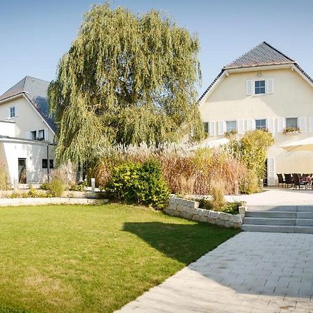 Ringhotel Landhaus Nicolai "Hotel Garni" Lohmen  Zewnętrze zdjęcie