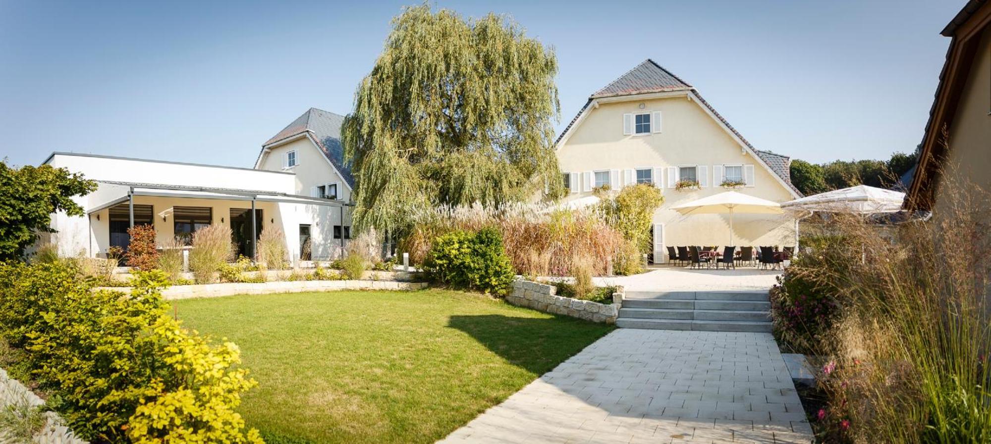 Ringhotel Landhaus Nicolai "Hotel Garni" Lohmen  Zewnętrze zdjęcie